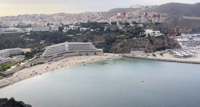 مرحبا بمحمد السادس في مدينة الحيسمة